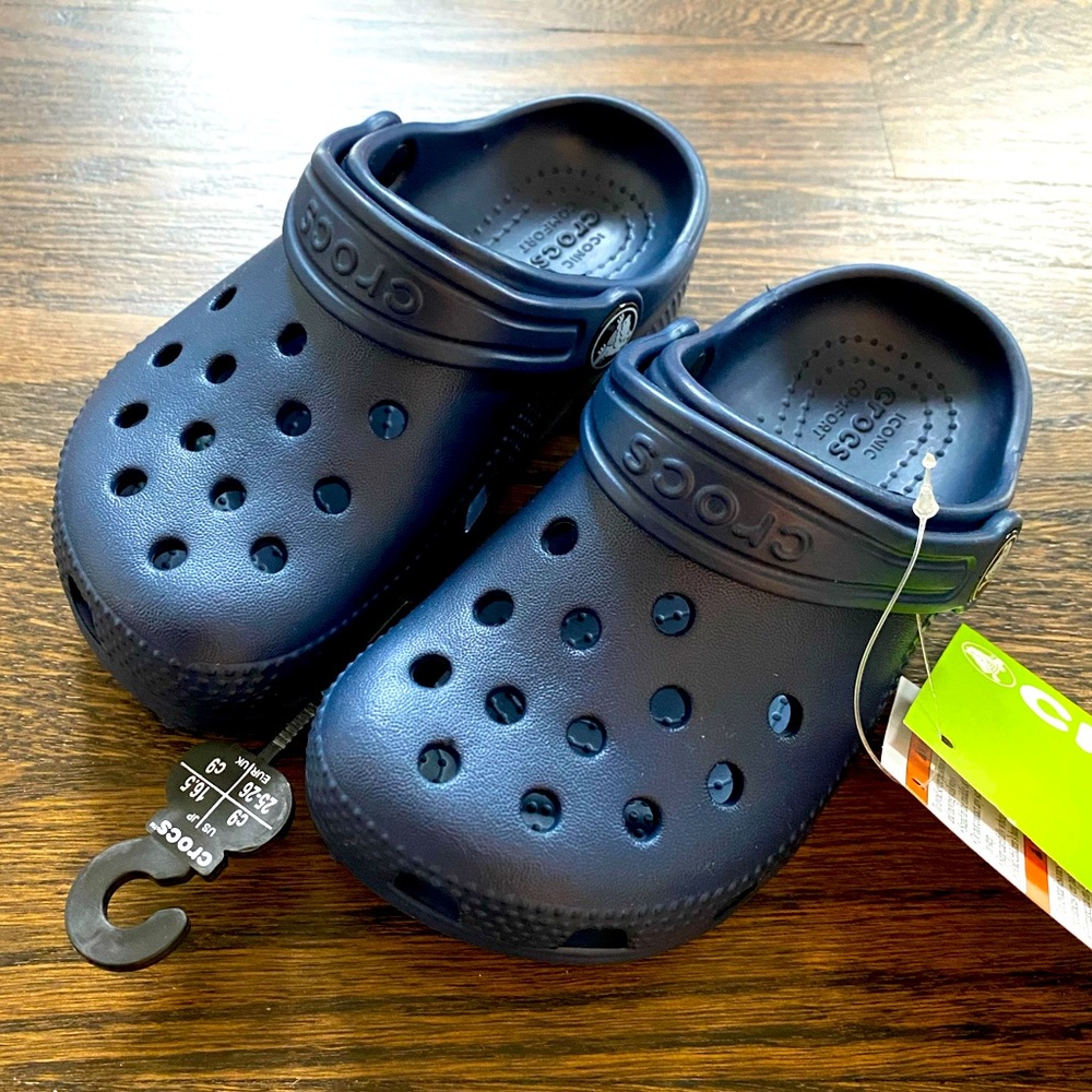 CROCS Kids Classic Clog *NWT*